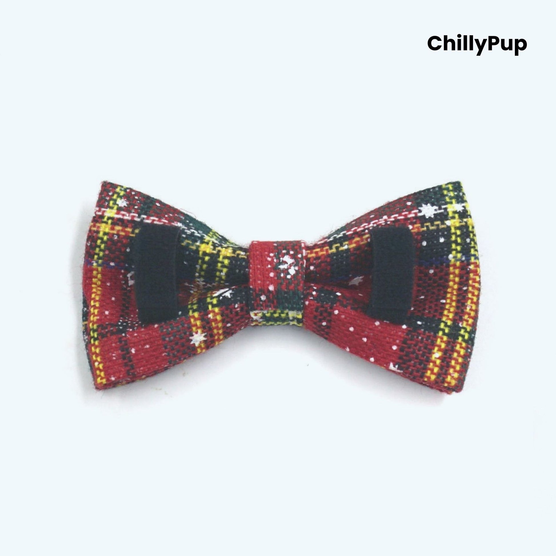 Dog collar, Lead, and pouch set with red plaid pattern on a white background, branded 'ChillyPup'.